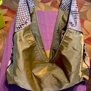 Heart Moon Star Shoulder Bag Buckle Strap Trim Bottom Snake Print Very Rare